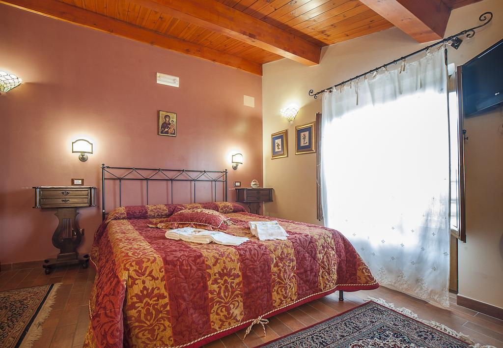 B&B La Ginestra Чівіта Номер фото